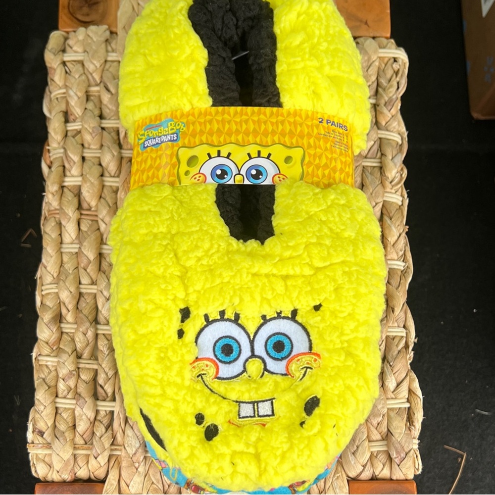 2 Pack SpongeBob SquarePants & Patrick Star Yellow Fuzzy Slippers
